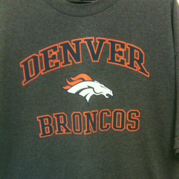 NFL Denver Broncos Men's 2XL Shirt - Picture 5 of 5